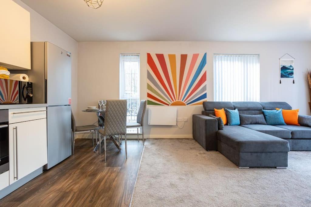 M5 Ordsall - Spacious 2 Bedroom City Apartamento Manchester